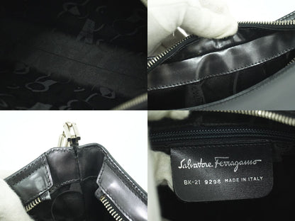 Salvatore Ferragamo ショルダーバッグ ブラック系