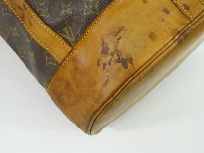 LOUIS VUITTON ランドネ GM モノグラム ショルダーバッグ M42244