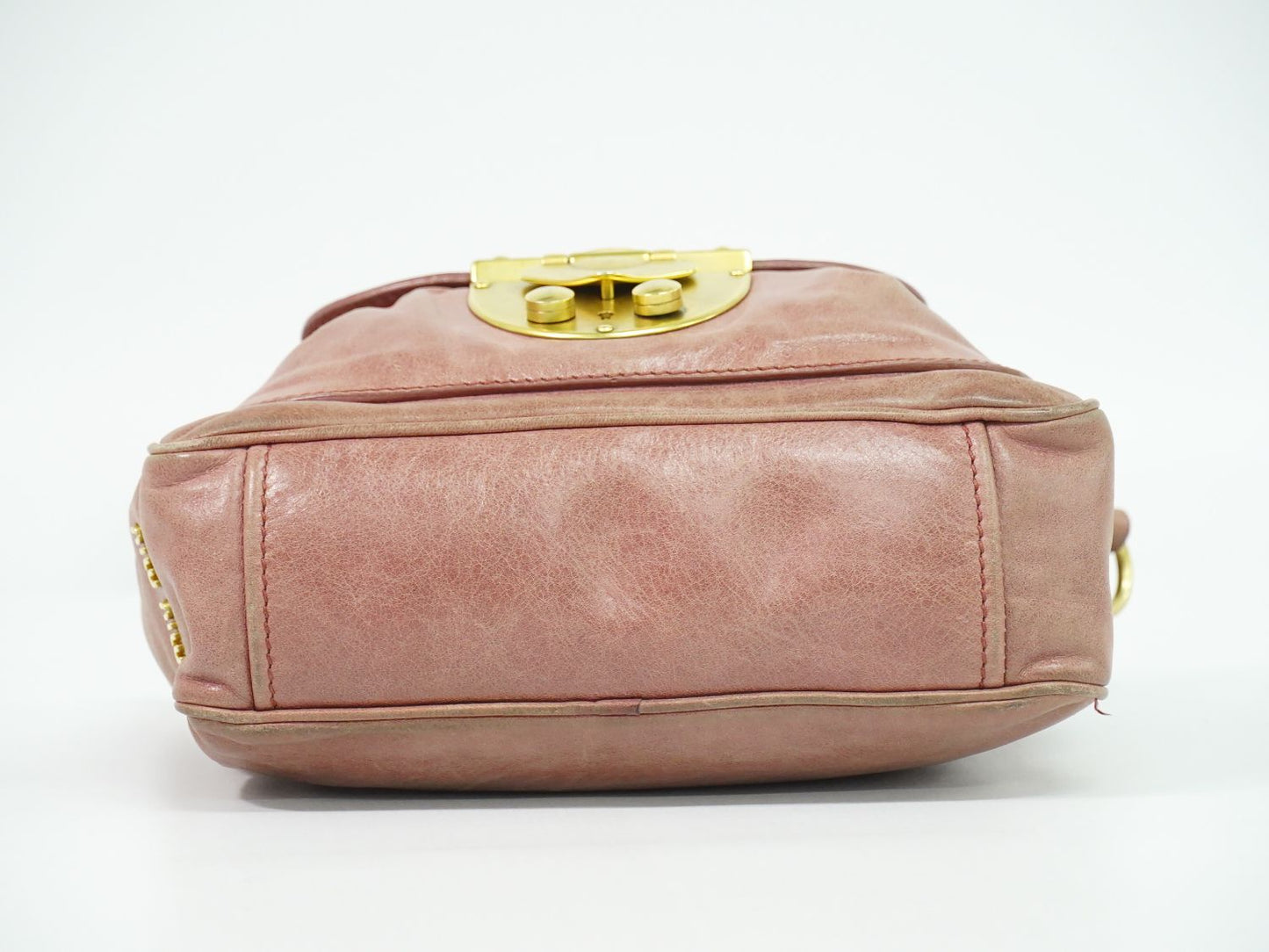 MIU MIU ショルダーバッグ ピンク