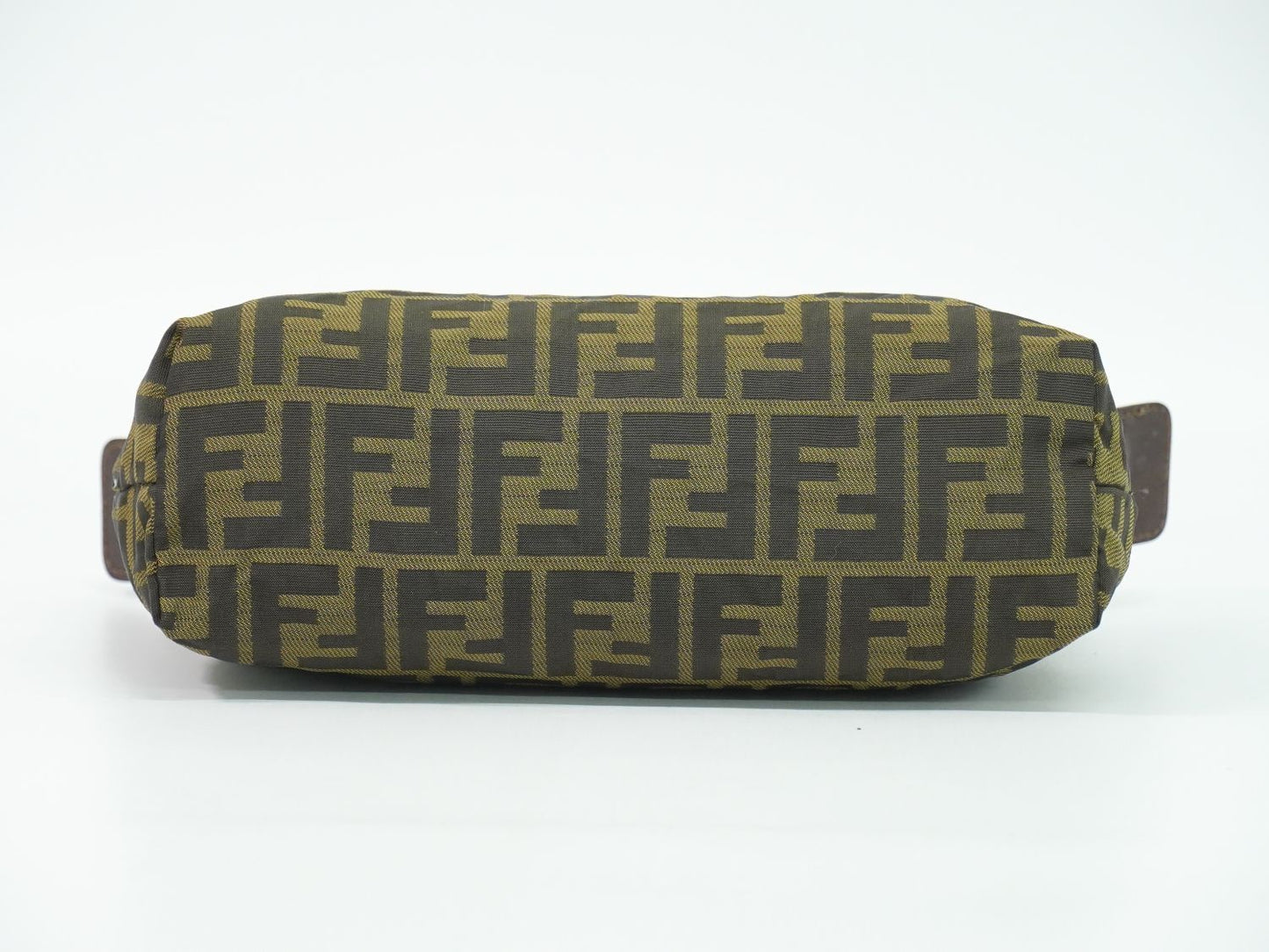 FENDI ズッカ ポーチ ブラウン