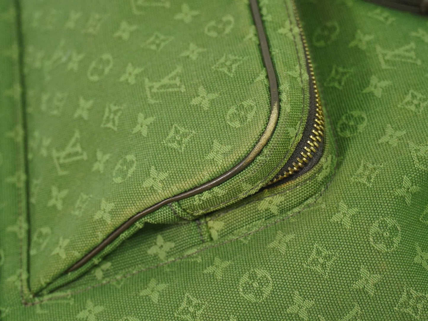 LOUIS VUITTON モンスリ GM モノグラム ミニ リュックサック カーキ M92456