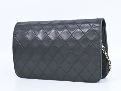 CHANEL ココマーク マトラッセ ショルダーバッグ ブラック
