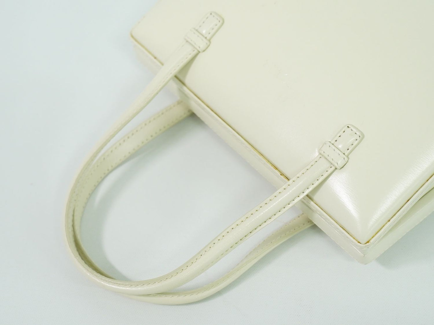 LOEWE ハンドバッグ アイボリー