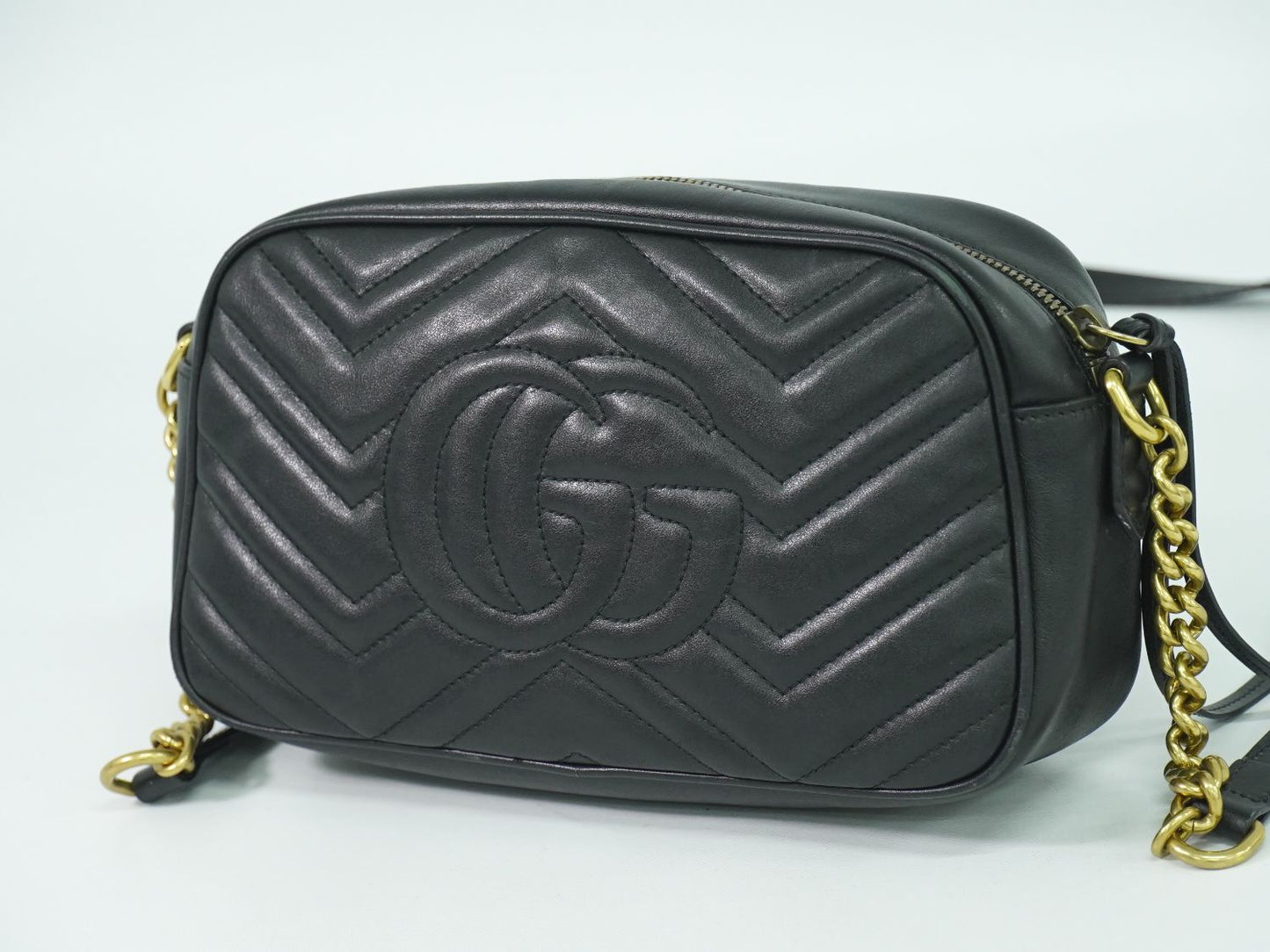 GUCCI GGマーモント ショルダーバッグ ブラック 447632