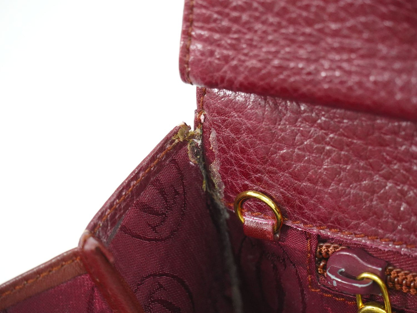 Cartier マストライン ショルダーバッグ ボルドー