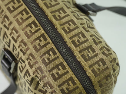 FENDI ズッキーノ ショルダーバッグ ベージュ 8BH031