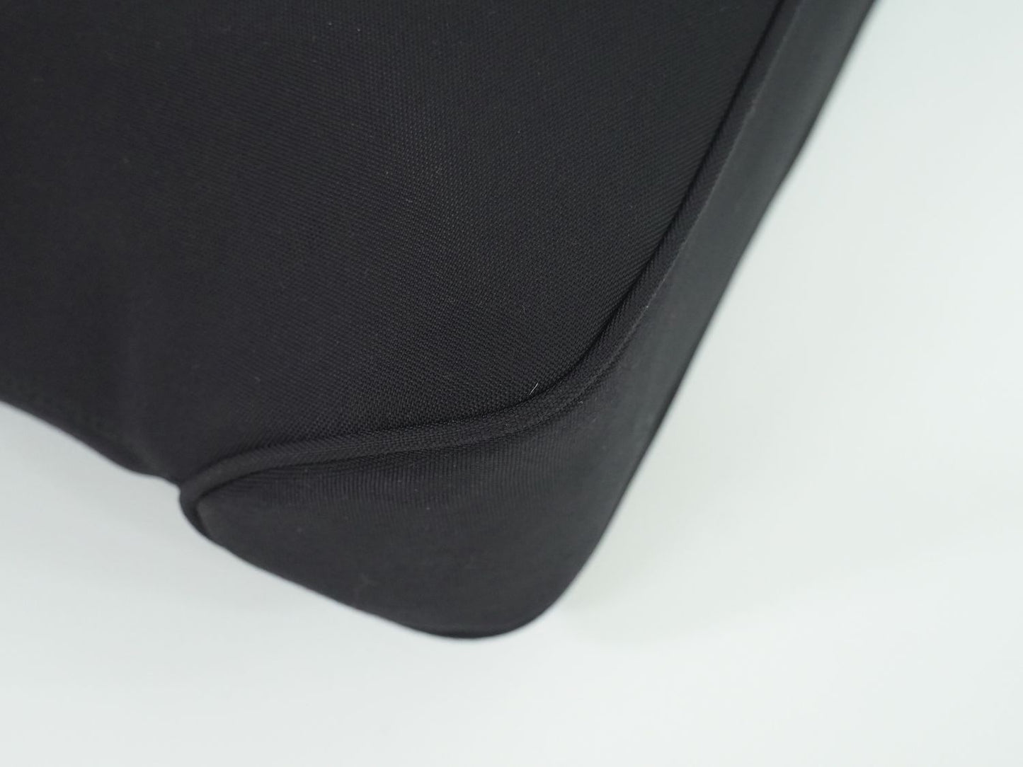 Salvatore Ferragamo ショルダーバッグ ブラック