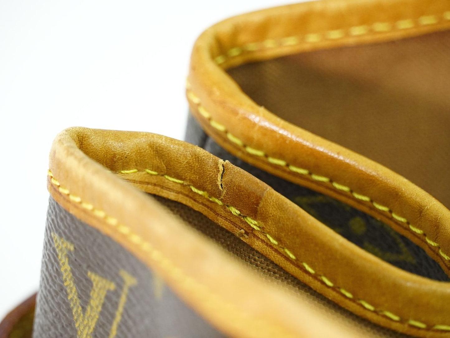LOUIS VUITTON バティニョール ヴェルティカル モノグラム トートバッグ M51153