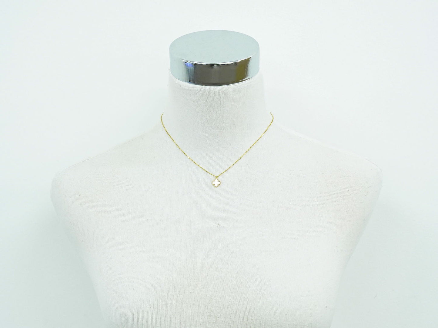 Van Cleef & Arpels スウィート アルハンブラ 750 YG ネックレス