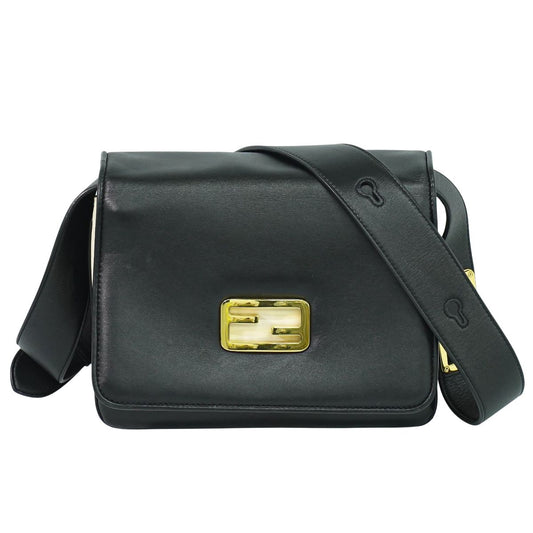FENDI ショルダーバッグ ブラック 8BT329