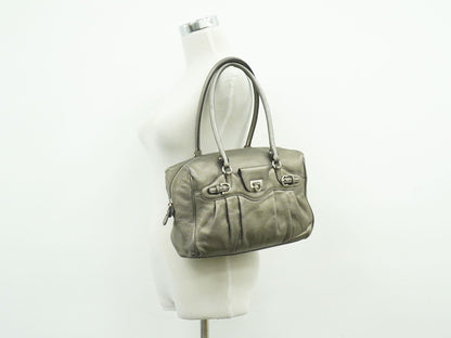Salvatore Ferragamo ガンチーニ ショルダーバッグ ゴールド系