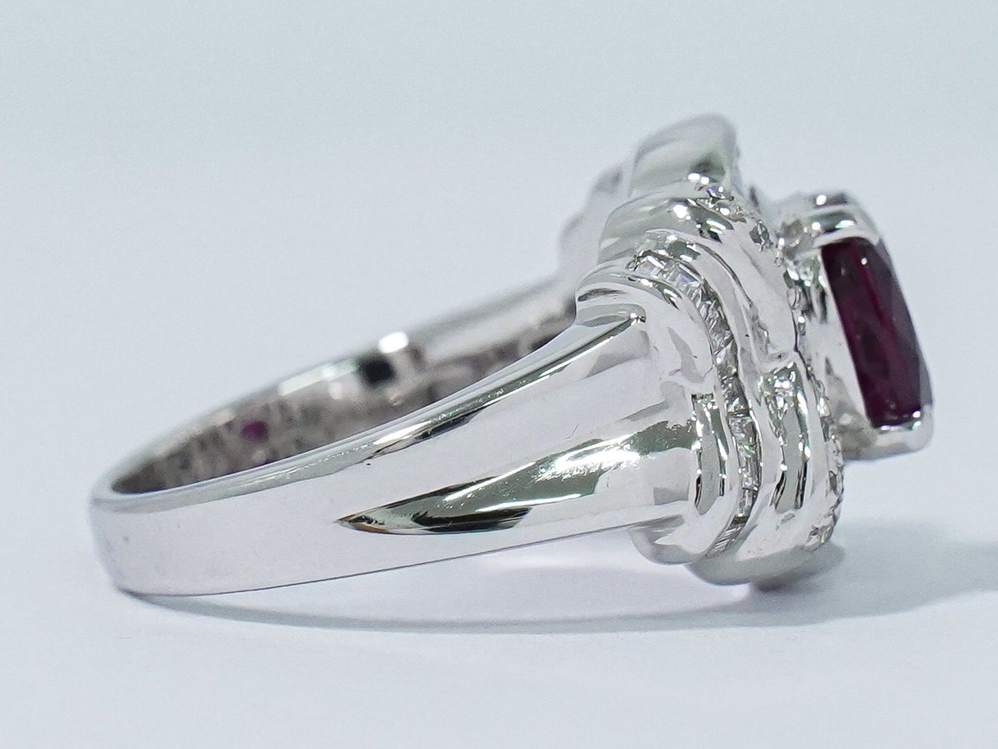 ルビー 1.73ct ダイヤモンド 0.46 0.12ct 18K WG リング 11号 レッド