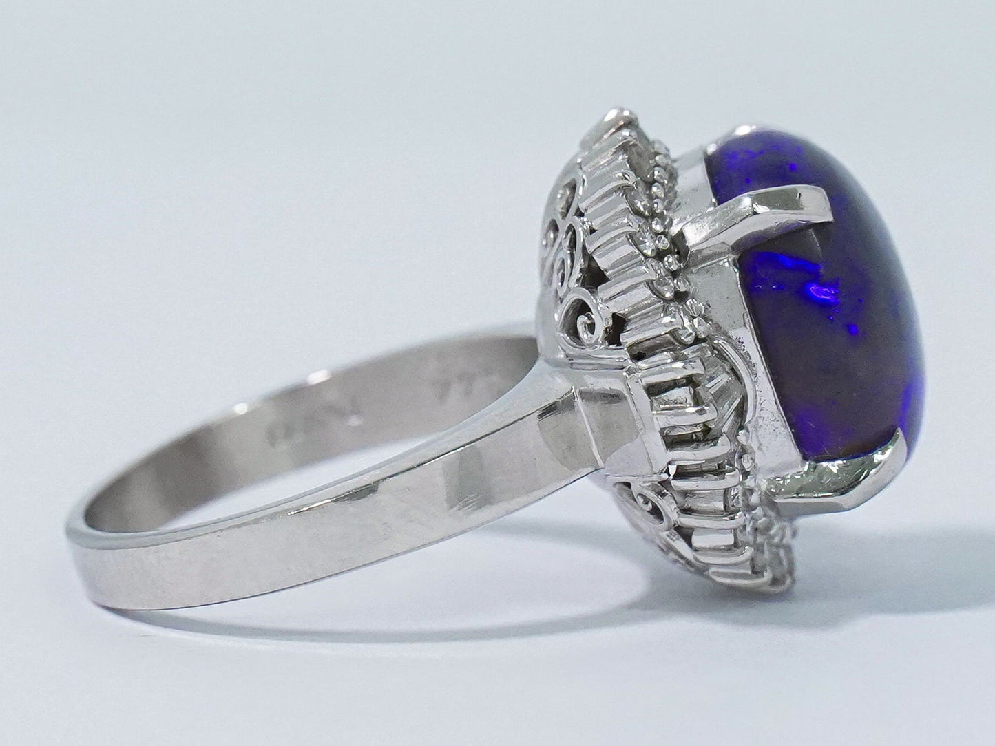 ブラックオパール 7.344ct ダイヤモンド 0.541ct Pt900 リング 14号 ブルー