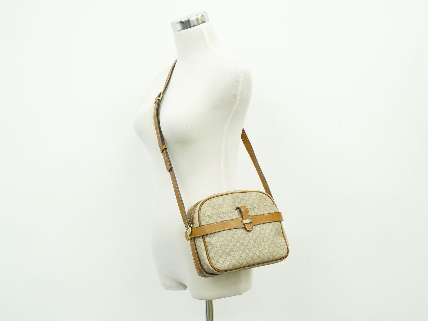 CELINE マカダム ショルダーバッグ ベージュ