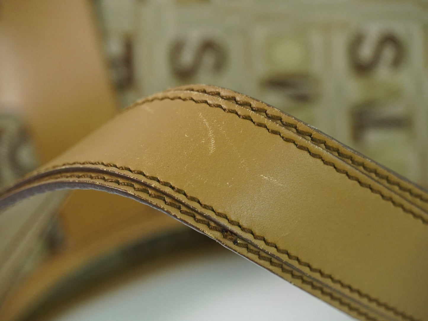 Salvatore Ferragamo ロゴ柄 ショルダーバッグ ベージュ ブラウン