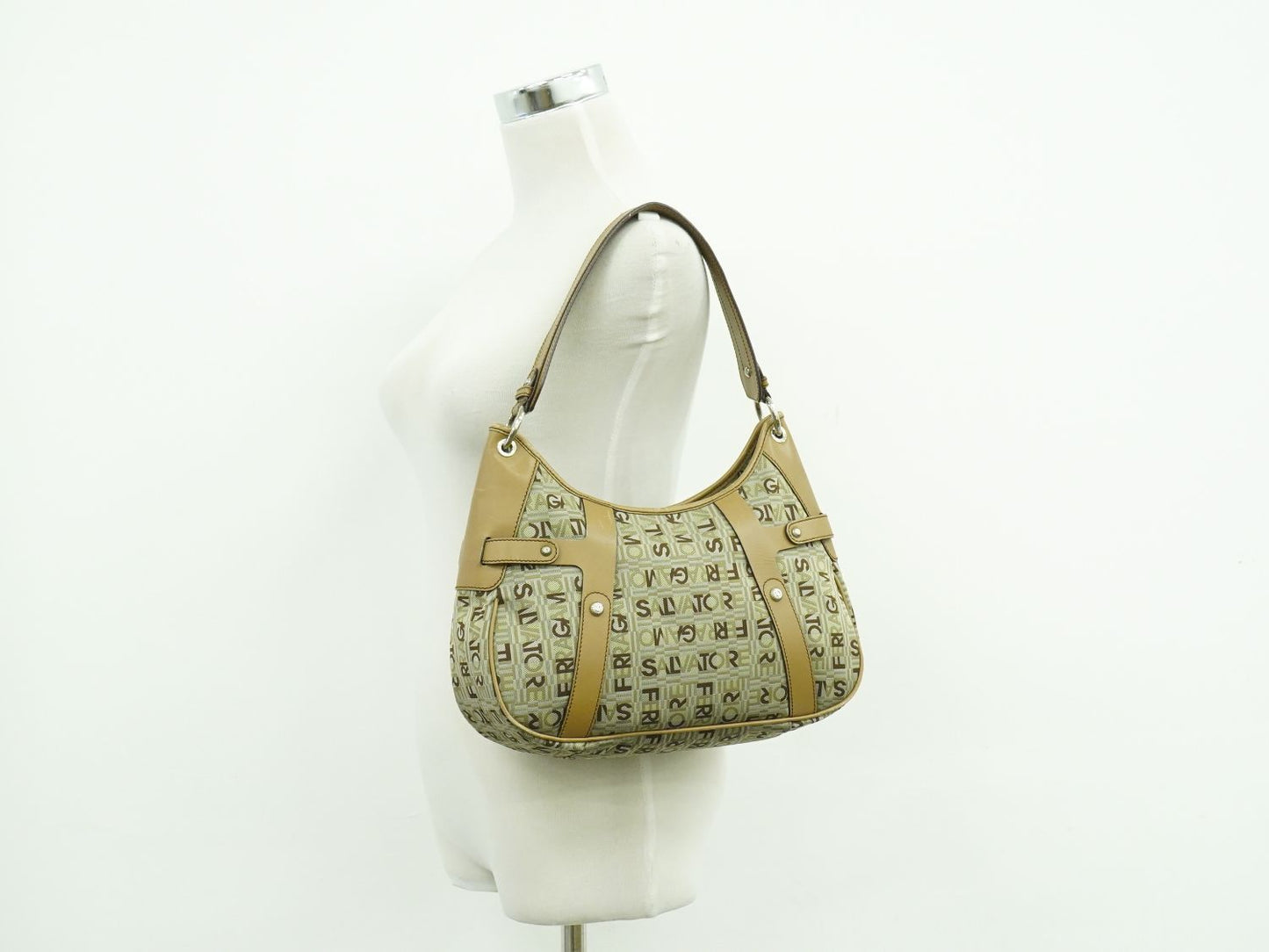 Salvatore Ferragamo ロゴ柄 ショルダーバッグ ベージュ ブラウン