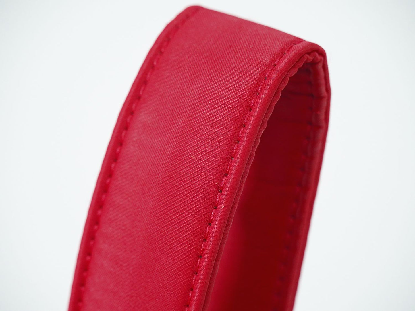 YVES SAINT LAURENT ハンドバッグ レッド