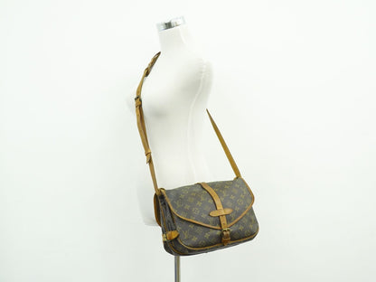 LOUIS VUITTON ソミュール 30 モノグラム ショルダーバッグ M42256