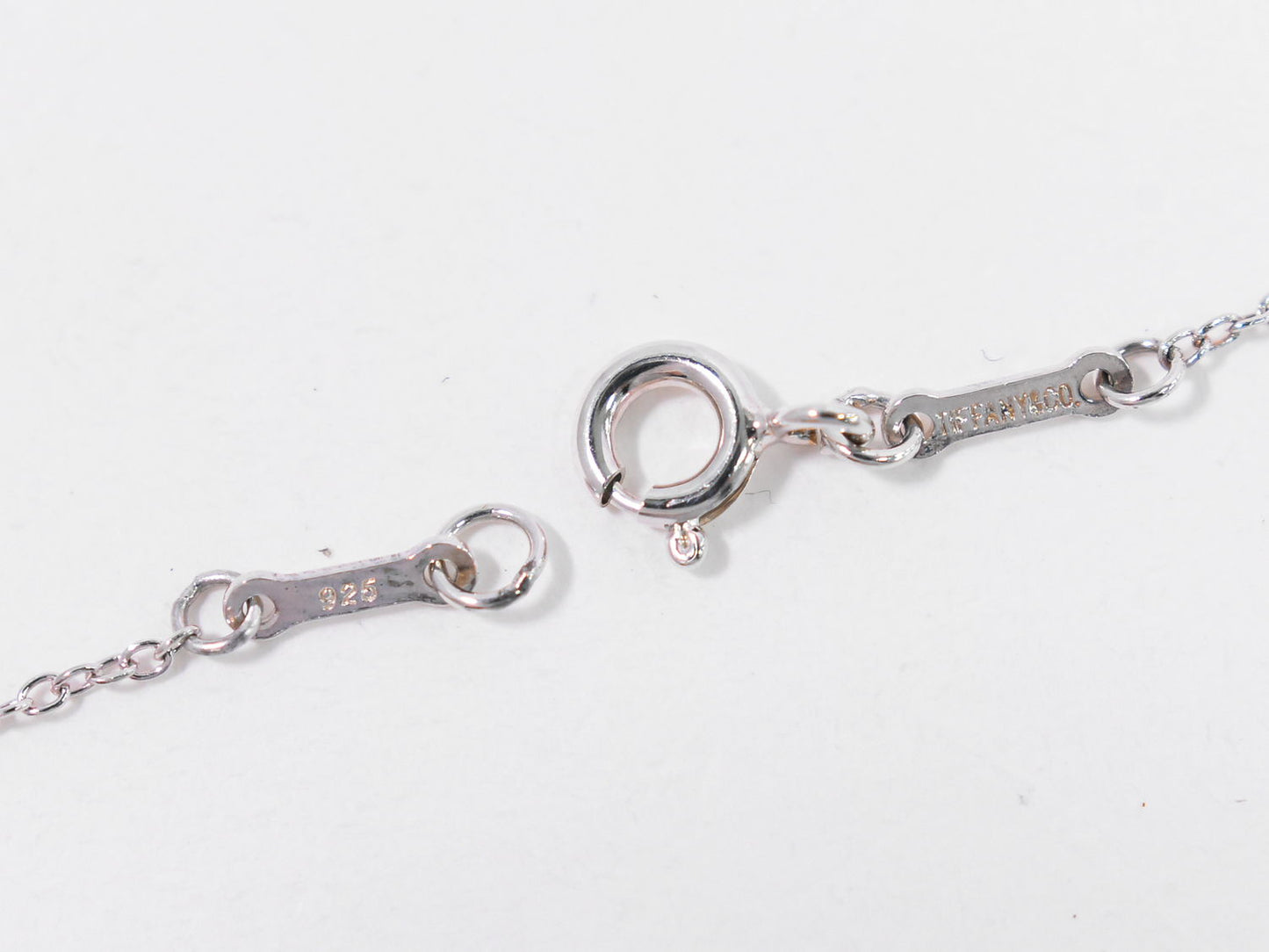 TIFFANY & Co. ティアドロップ 925 ネックレス シルバー