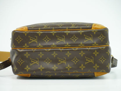 LOUIS VUITTON ナイル モノグラム ショルダーバッグ M45244