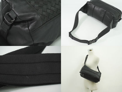 BOTTEGA VENETA イントレチャート ボディバッグ ブラック