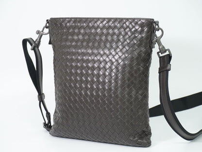 BOTTEGA VENETA イントレチャート ショルダーバッグ ブラウン