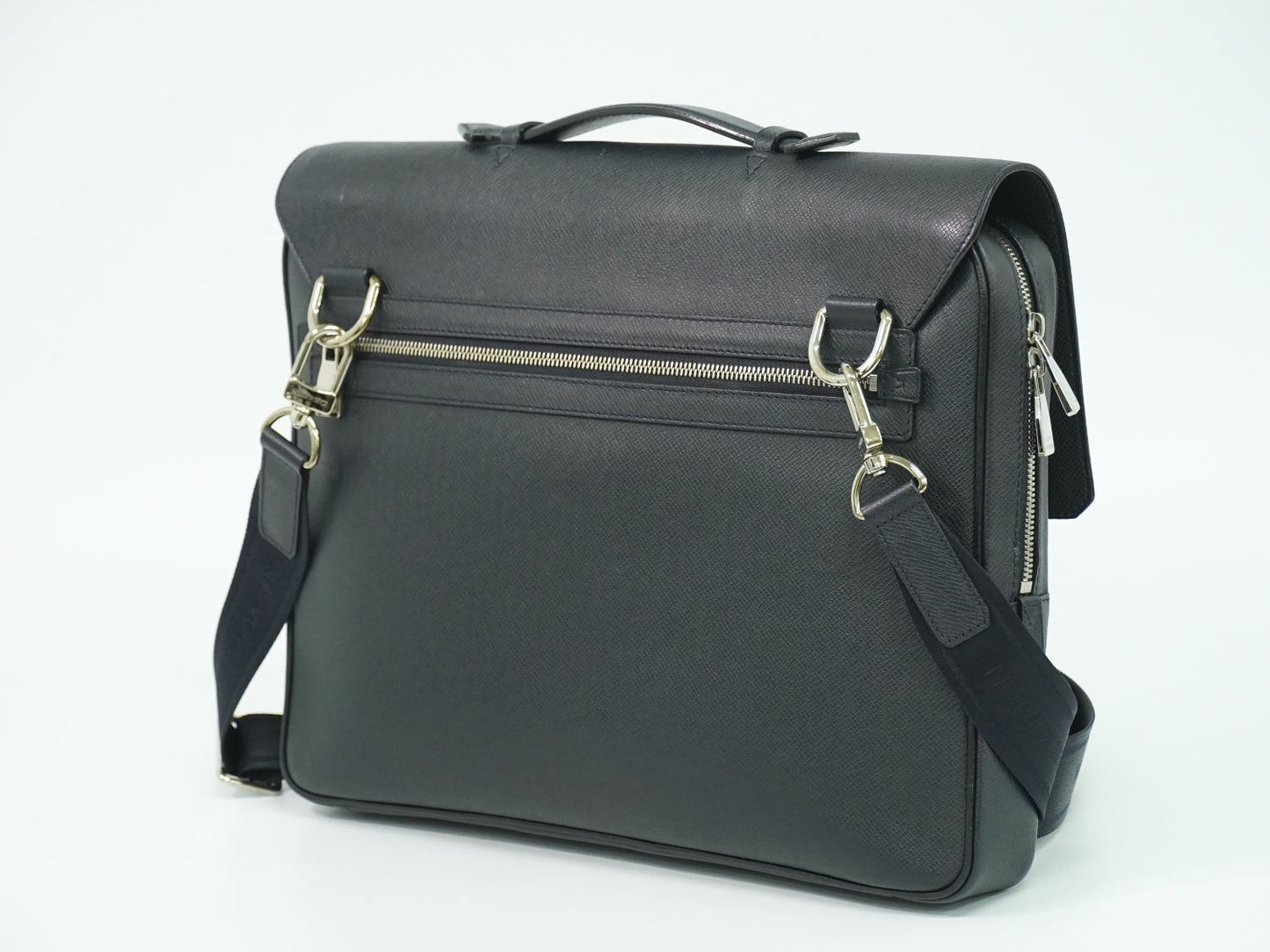 LOUIS VUITTON ヴァシリ PM タイガ レザー 2WAY ショルダーバッグ ボレアル M32640