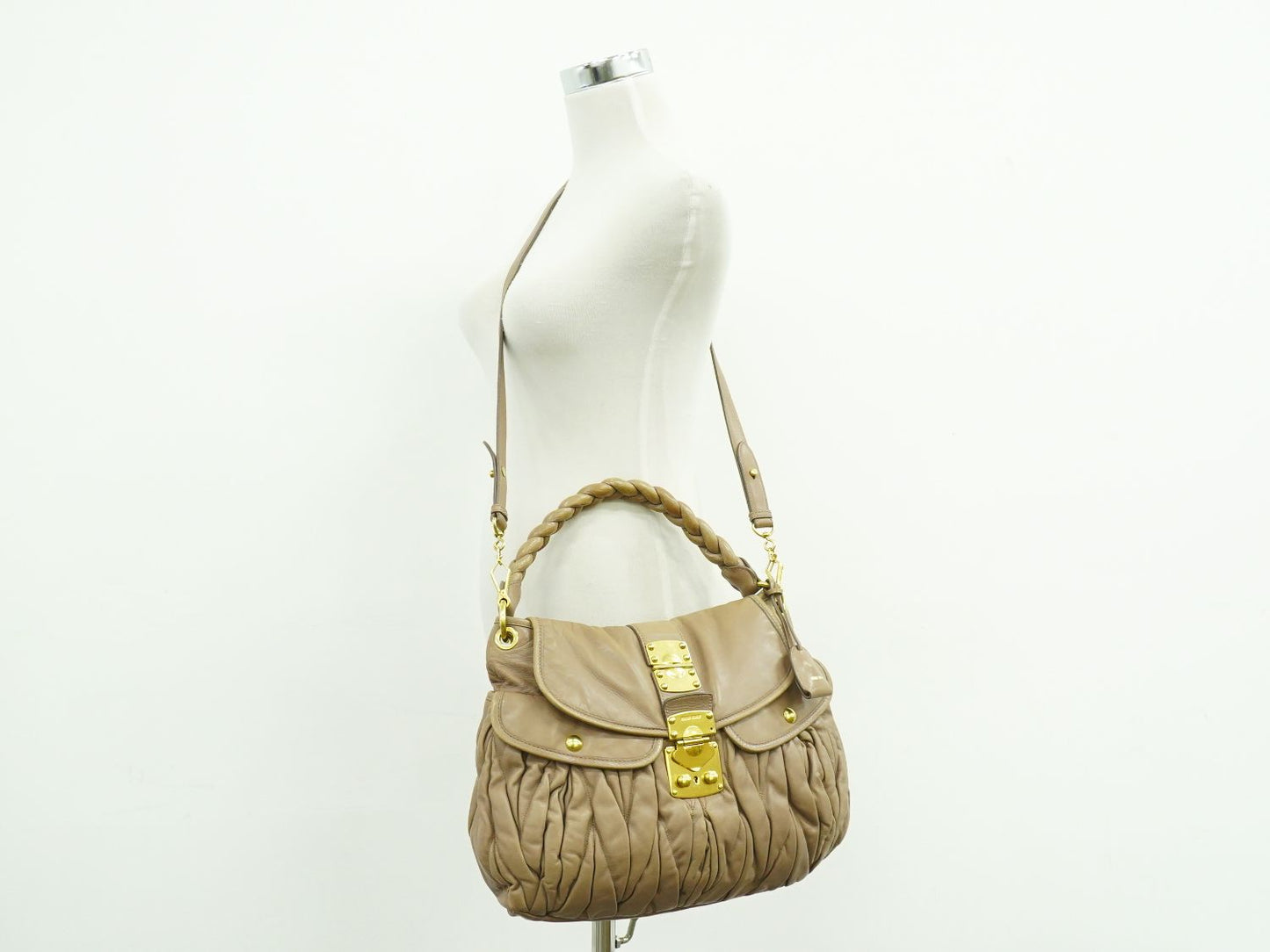 MIU MIU マテラッセ 2WAY ショルダーバッグ ピンクベージュ