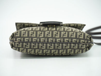 FENDI ズッキーノ ショルダーバッグ ブラウン 8BT075