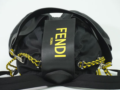 FENDI ストライク ペカン 2WAY リュックサック ブラック イエロー 7VZ056