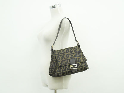 FENDI ズッカ マンマバケット ショルダーバッグ ブラウン