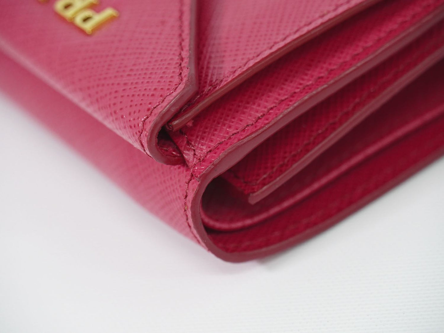 PRADA サフィアーノ 折財布 ピンク 1MH021