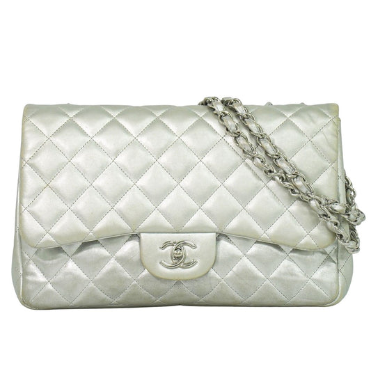 CHANEL ココマーク マトラッセ ショルダーバッグ シルバー