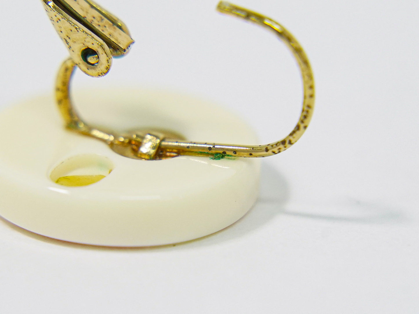 CHANEL カメリア ピアス プラスチック GP アイボリー ピンク