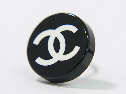 CHANEL ココマーク ピアス プラスチック メタル ブラック ホワイト
