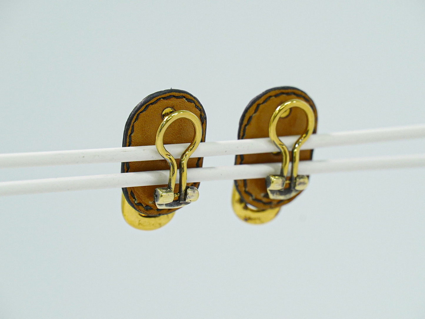 HERMES シェーヌダンクル イヤリング ゴールド ブラック