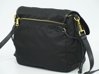 PRADA ナイロン ショルダーバッグ ブラック