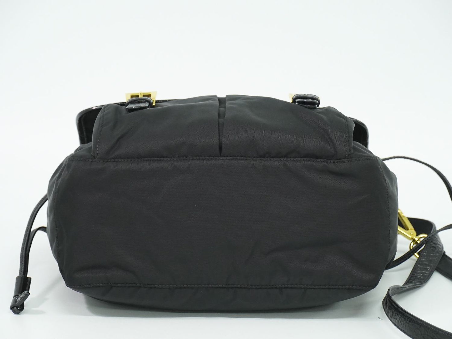 PRADA ナイロン ショルダーバッグ ブラック