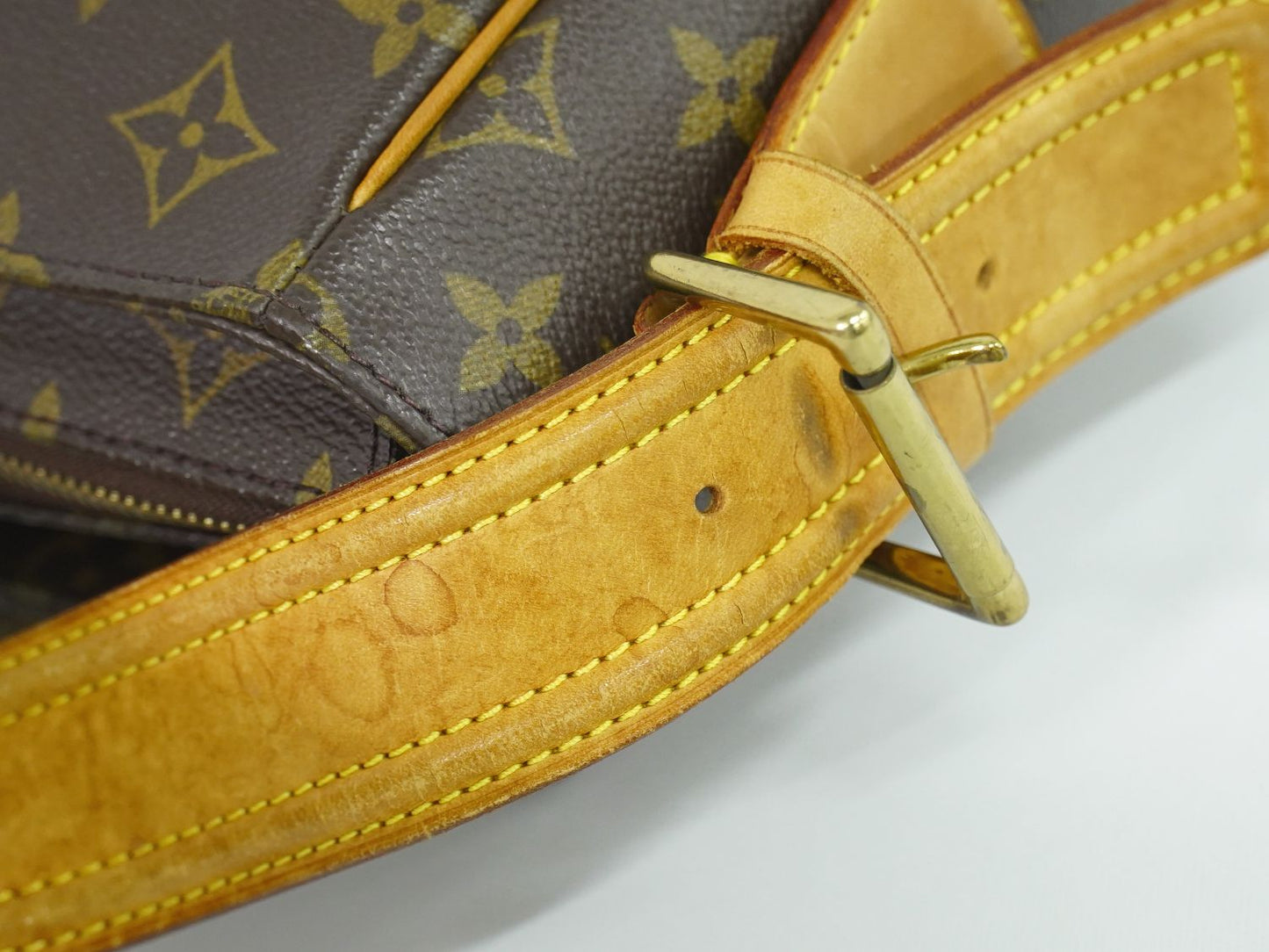 LOUIS VUITTON ヴィバ シテ GM モノグラム ショルダーバッグ M51163