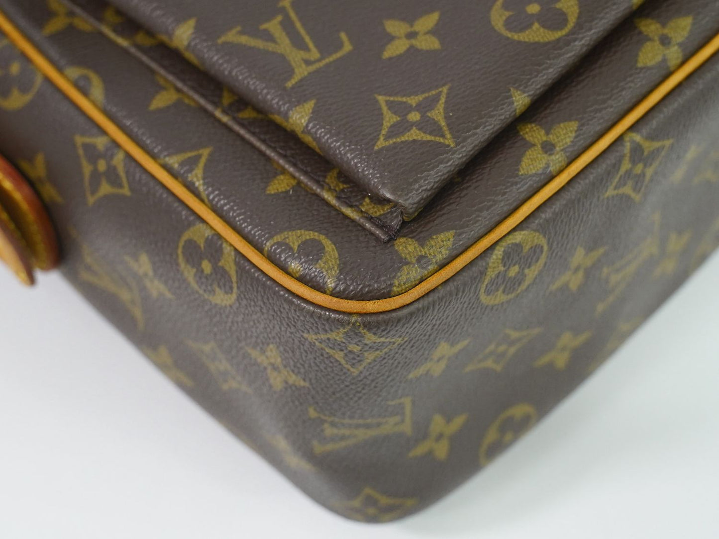 LOUIS VUITTON ヴィバ シテ GM モノグラム ショルダーバッグ M51163