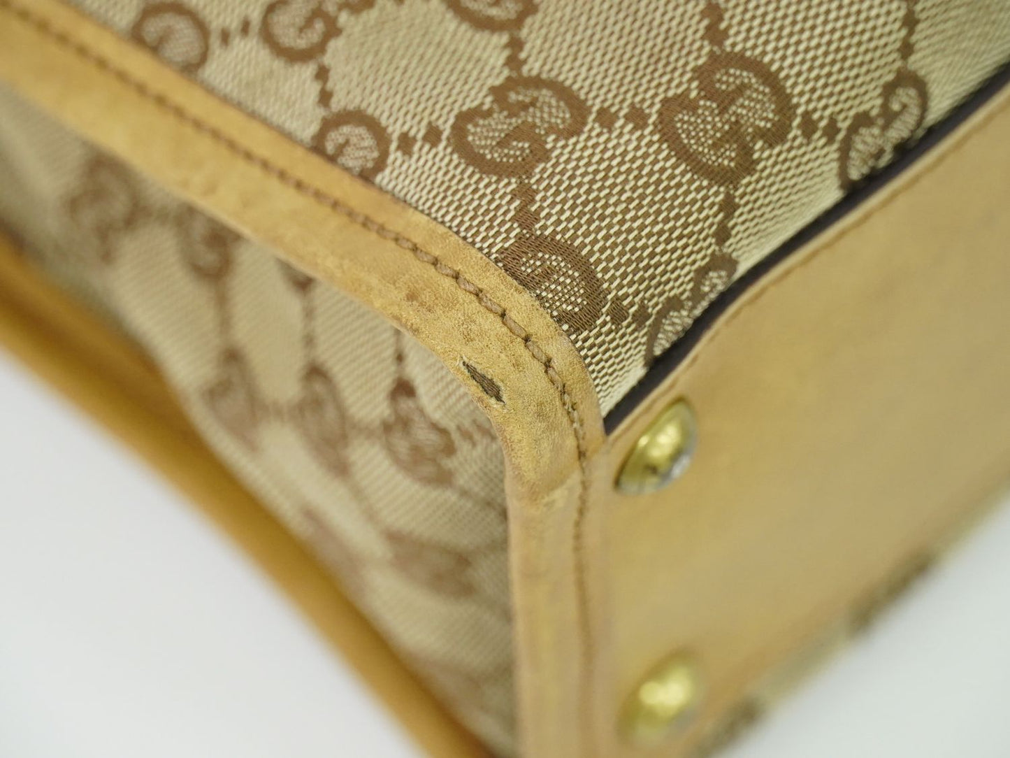 GUCCI GGキャンバス ショルダーバッグ ベージュ 110292