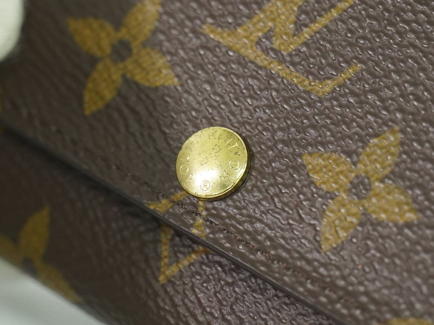 LOUIS VUITTON ミュルティクレ 6 モノグラム キーケース 6連 M62630