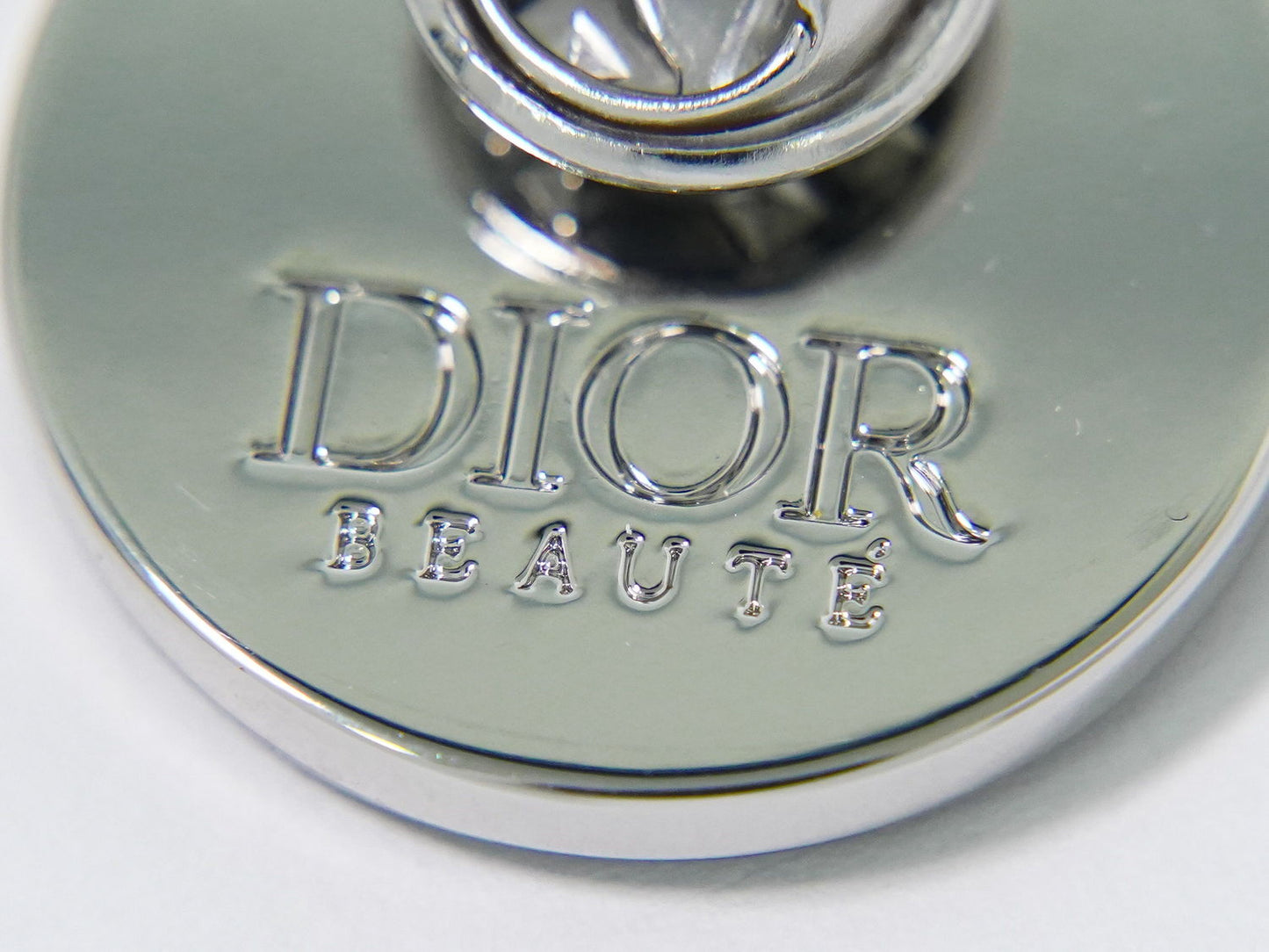 Dior ロゴ ビーモチーフ ピンバッジ 4点セット ノベルティ メタル ブラック ネイビー シルバー