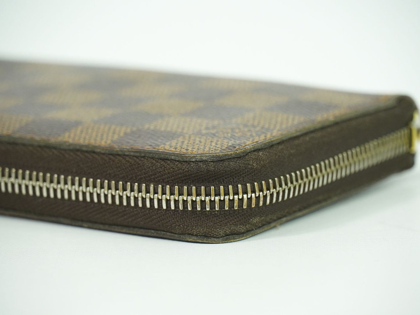 LOUIS VUITTON ジッピーウォレット ダミエ エベヌ 長財布 N60015