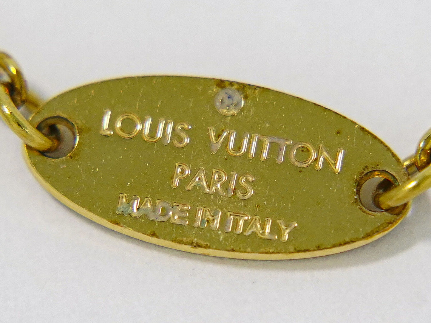 LOUIS VUITTON エセンシャル V ネックレス GP ゴールド M61083