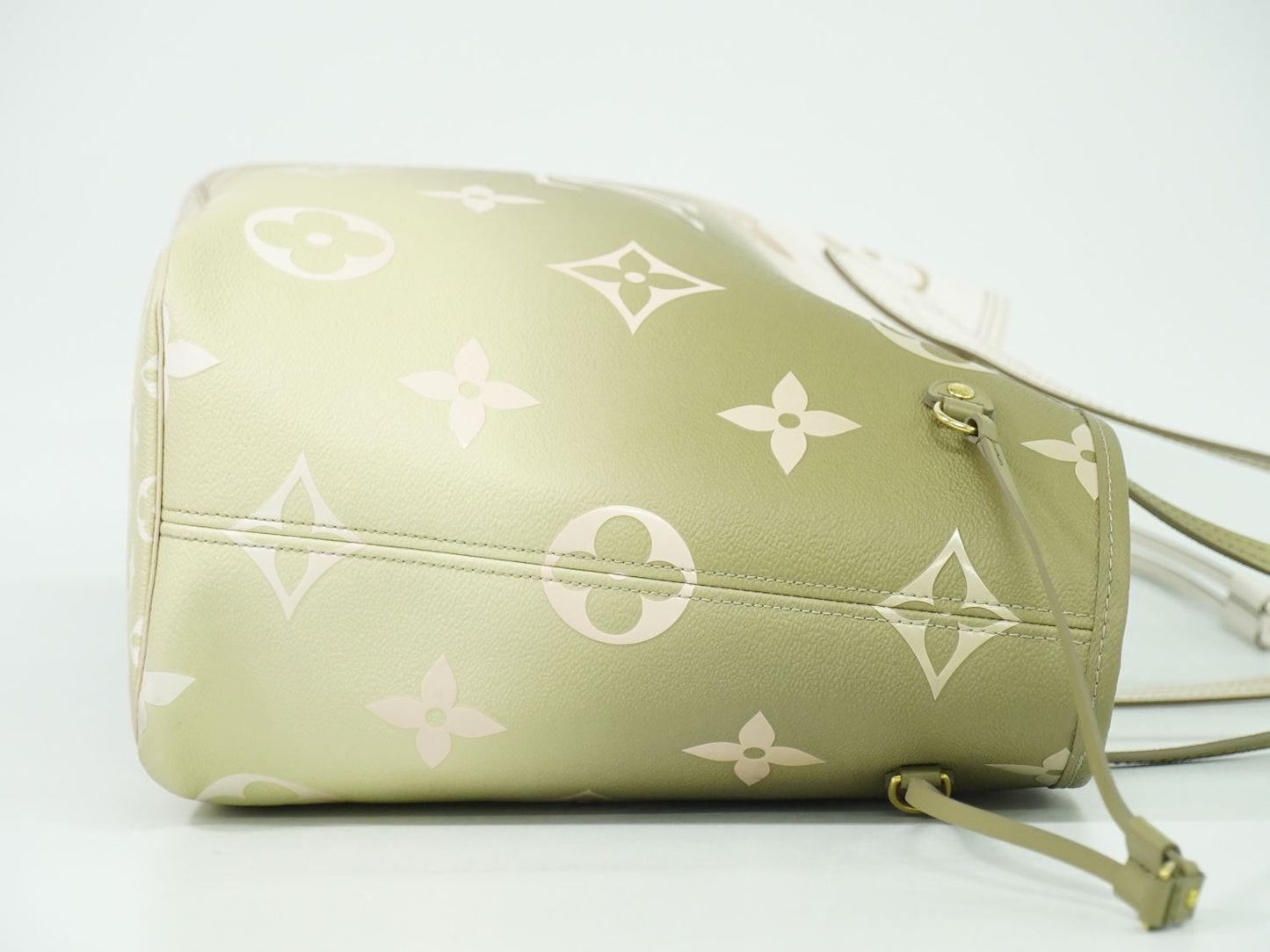 LOUIS VUITTON ネヴァーフル MM モノグラム グラデーション トートバッグ サンセットカーキ M59859