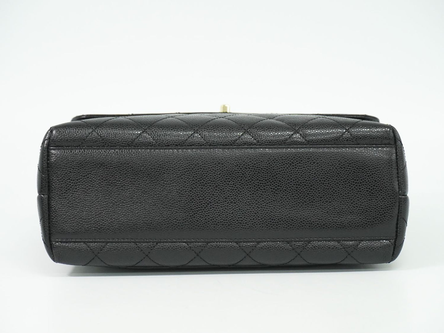 CHANEL ココマーク マトラッセ ハンドバッグ ブラック