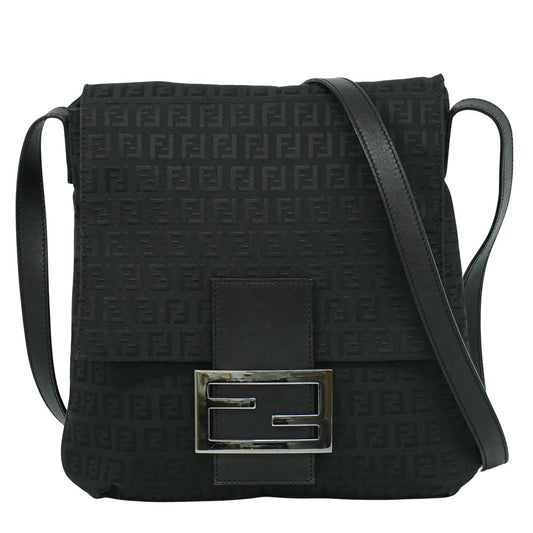 FENDI ズッキーノ ショルダーバッグ ブラック 8BT127