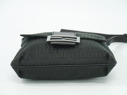 FENDI ズッキーノ ショルダーバッグ ブラック 8BT127