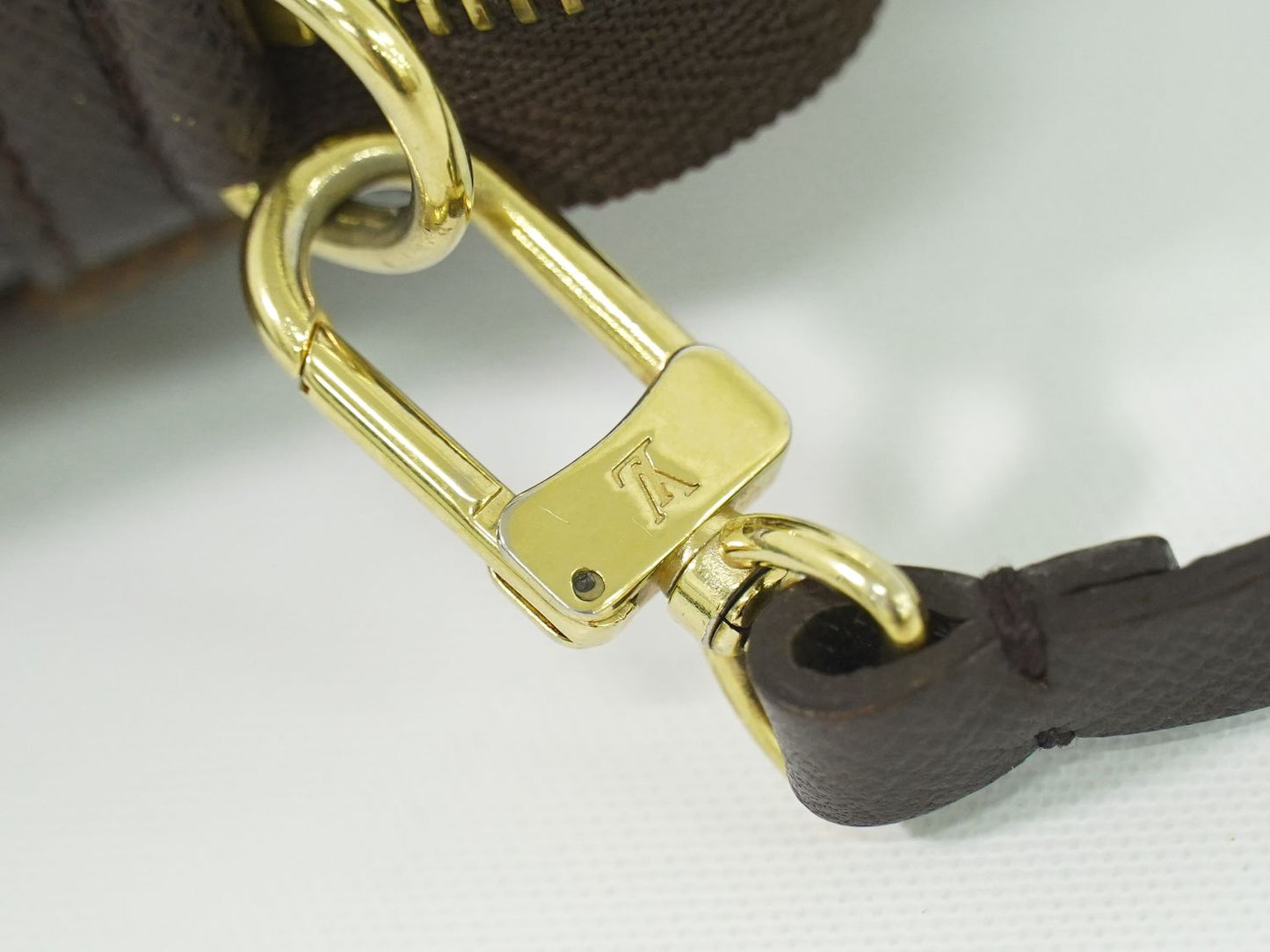 LOUIS VUITTON トゥルースメイクアップ ダミエ エベヌ アクセサリーポーチ N51982
